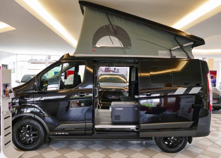 Ford Crosscamp crosscamo12